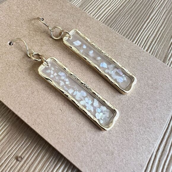 NEW Embedded Mother Of Pearl Flecks Rectangle Textured Metal Dangle Earrings - Picture 4 of 4